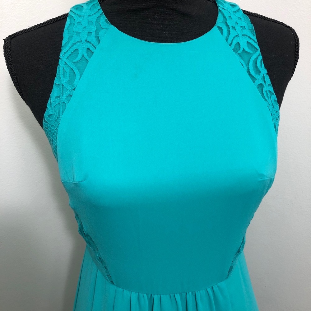 Dress - Picture 4 of 5